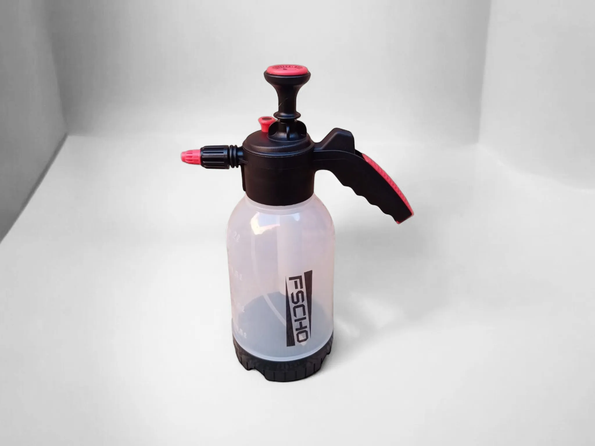 2-Liter Pressure Sprayer