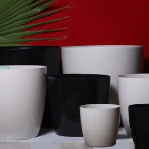 Mirrored Planters in Different Sizes