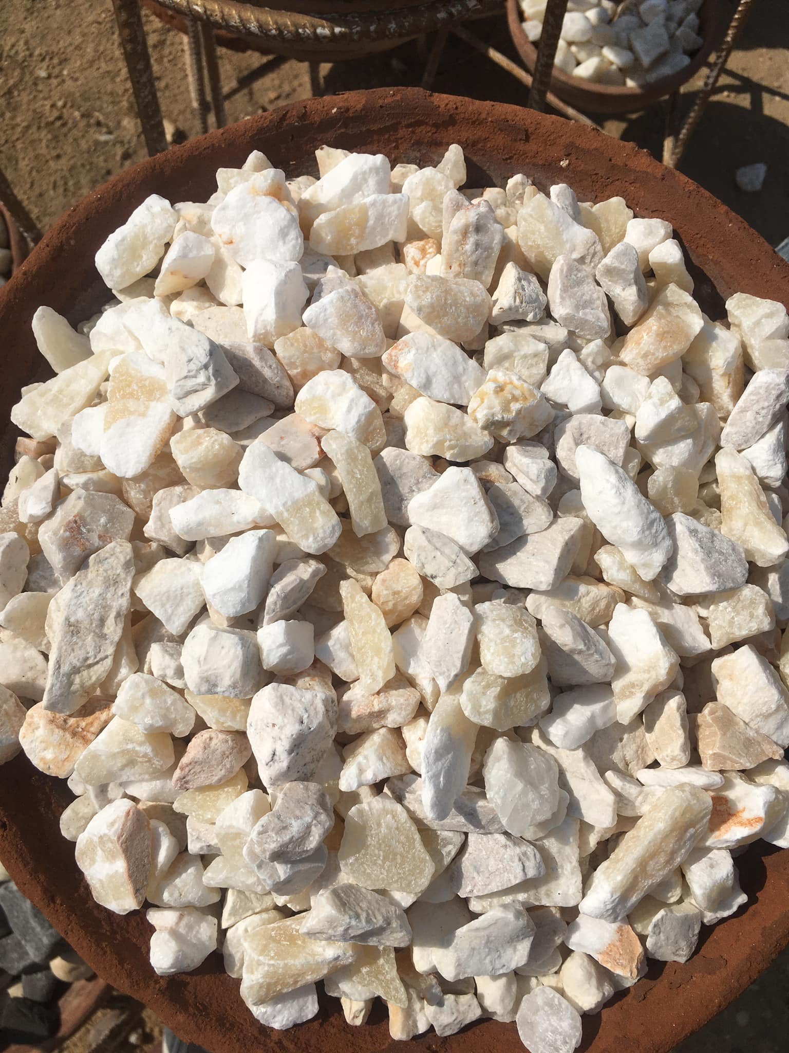 Natural Gravel – 8 to 10kg Bag Natural Gravel – 8 to 10kg Bag