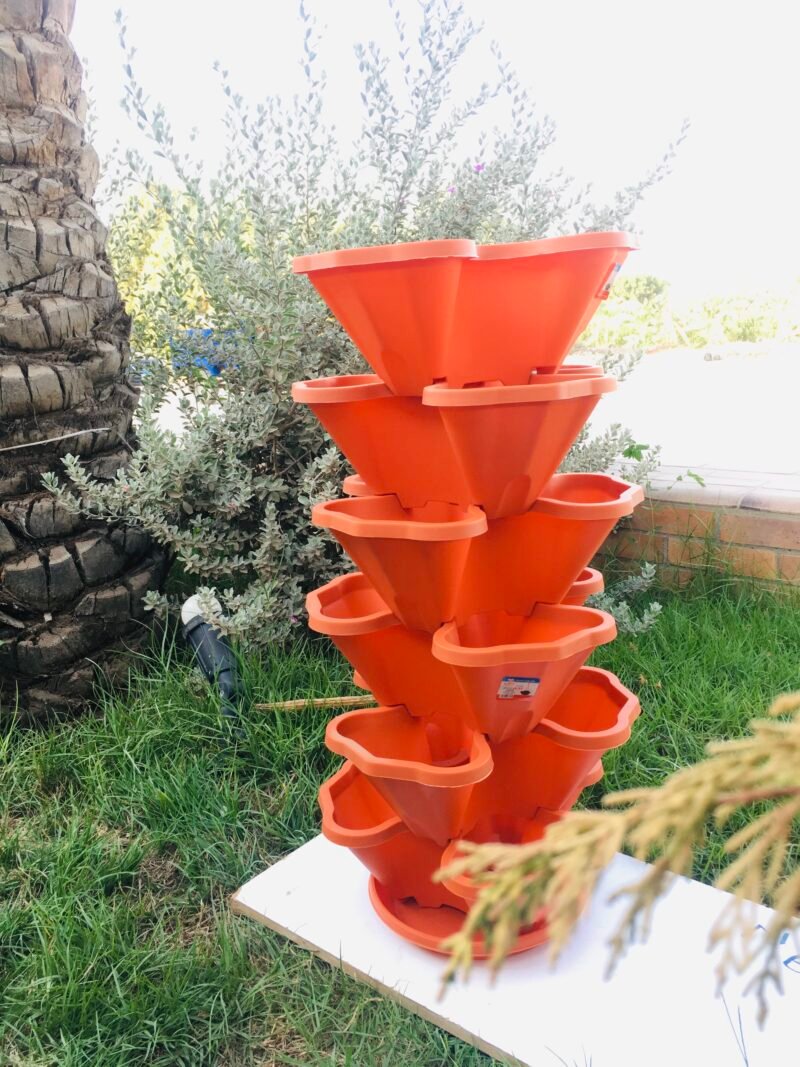 Nada Vertical Planter – 6 Tiers with Base & Ganache